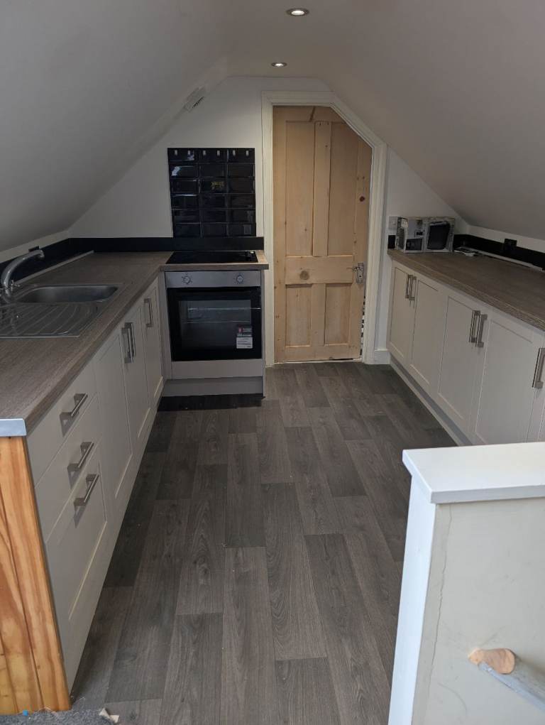 1 bed self contained flat in rural area