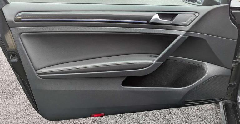 2015 Volkswagen Golf 2.0 TSI R 3dr DSG HATCHBACK PETROL Automatic