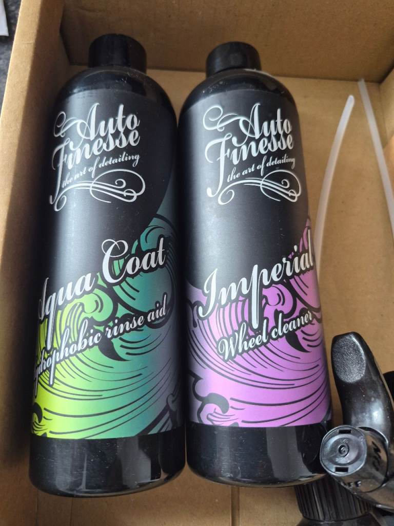 Auto finesse cleaning products
