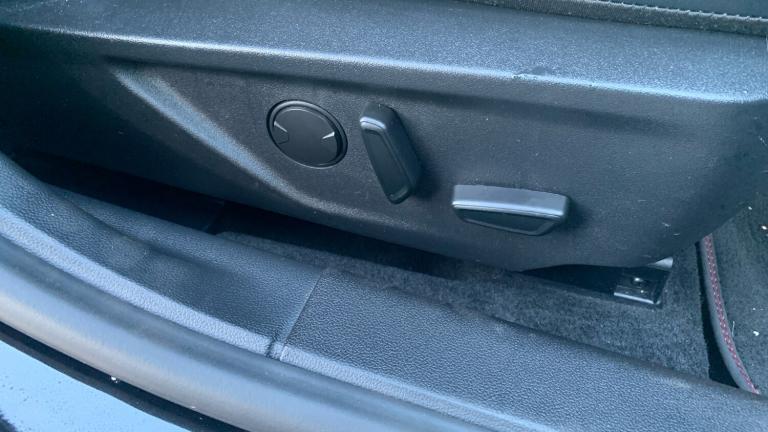 2022 Ford Focus 1.0 EcoBoost Hybrid mHEV 155 ST-Line Vignale 5dr Petrol Hatchback Hatchback Petro...