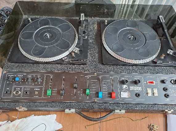 Twin Retro Disco Decks