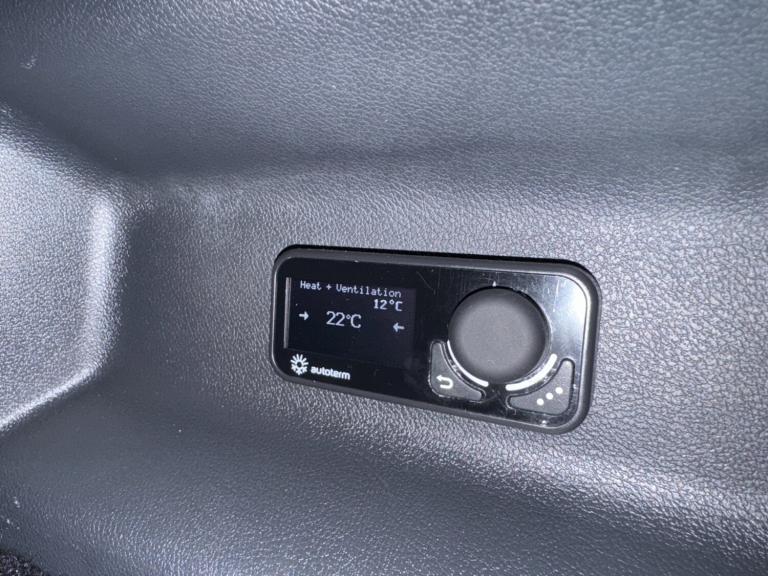 2018 Volkswagen Transporter 2.0 BiTDI BMT 204 Highline Kombi Van 4MOTION DSG Crew Van Diesel Auto...