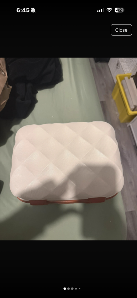 Brand new vanity case