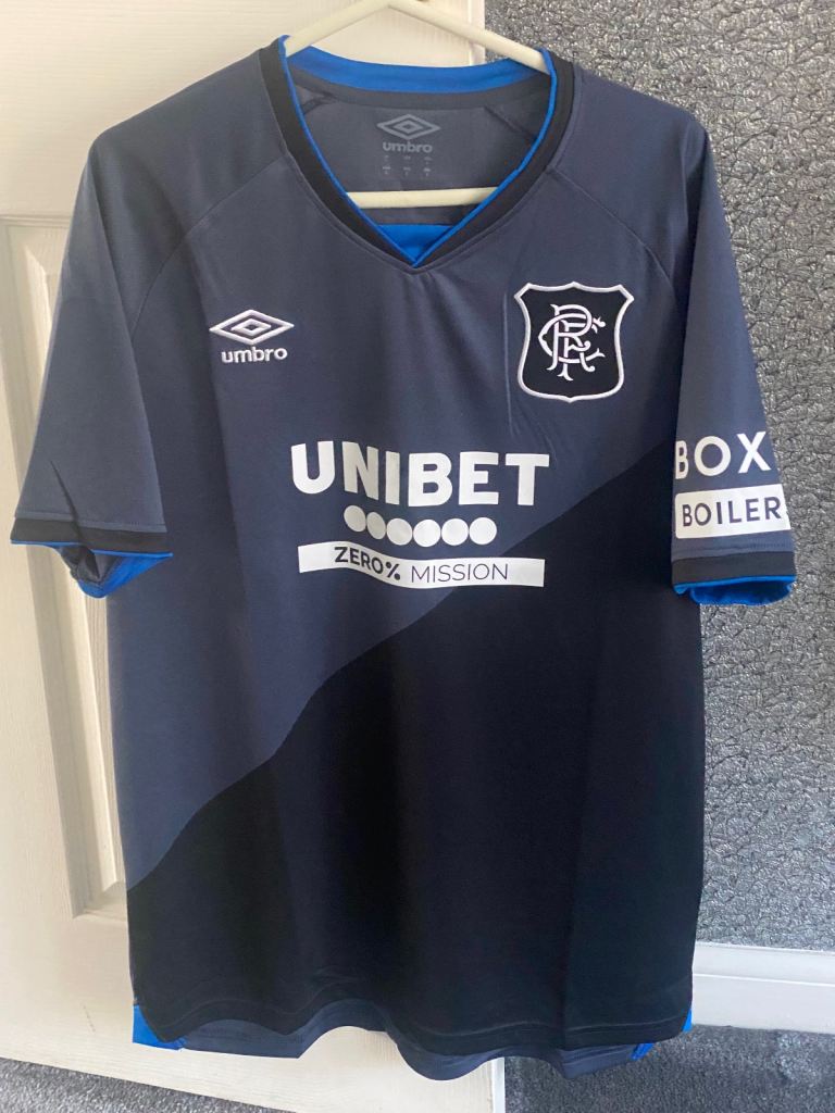 Rangers current 3rd top size Large