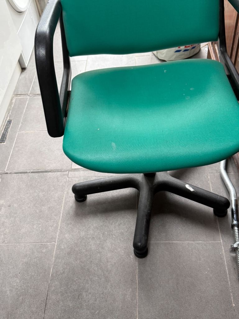 Green Chair pick