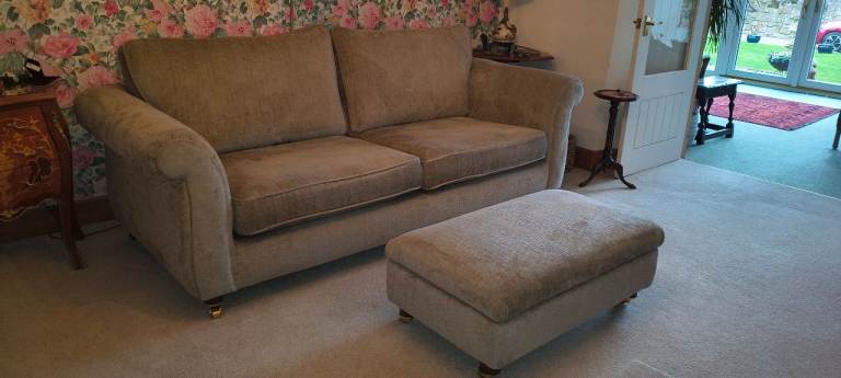 12 mth old 4 seater DFS sofa and large foot stool/ storage  like new 