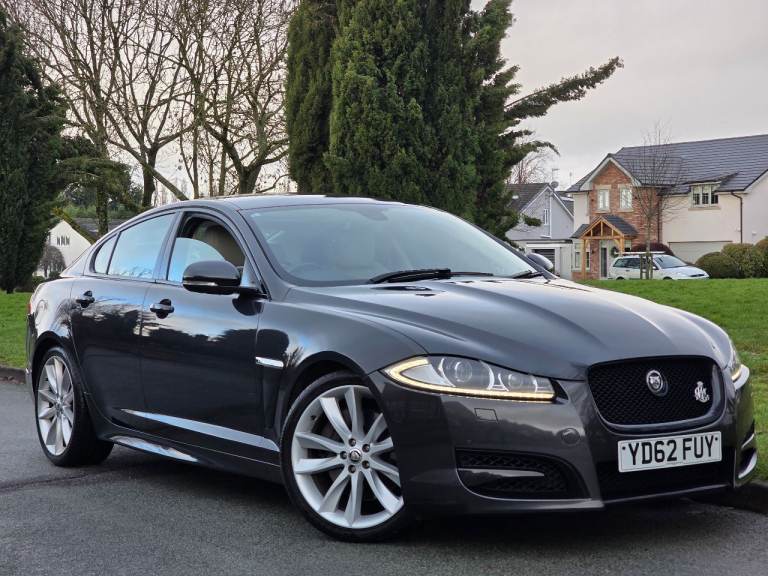 JAGUAR XF 3.0 V6 PORTFOLIO 