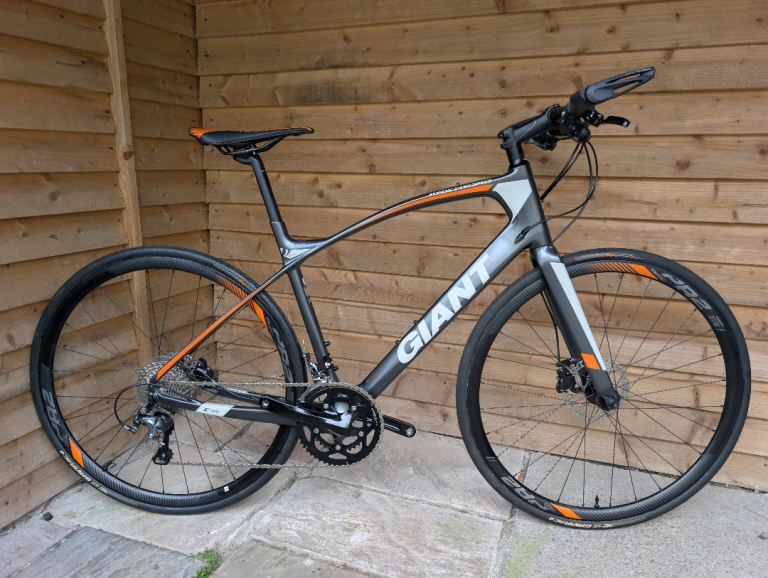 BRAND NEW Carbon Giant Fastroad ML 2 Hybrid Bike VIEW SWANSEA/BRIDGEND