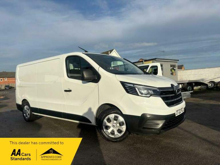 2022 Renault Trafic LL30 BUSINESS PLUS DCI LWB / AIR CON / 1 OWNER / CAMPER