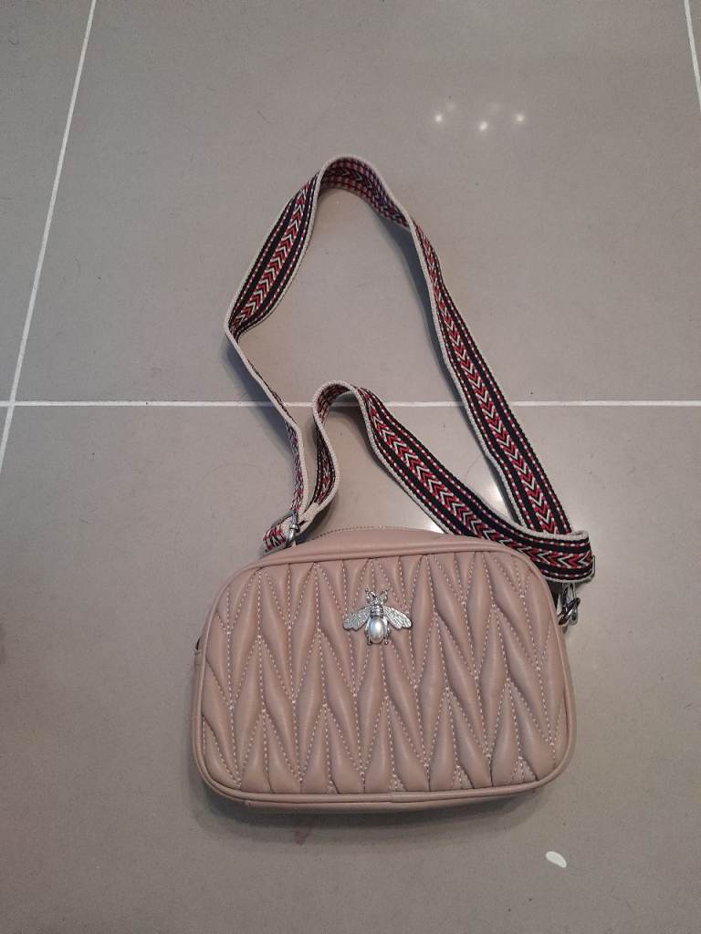 Lovely Small Beige Quilted Shoulder Bag with Bee Embellishment