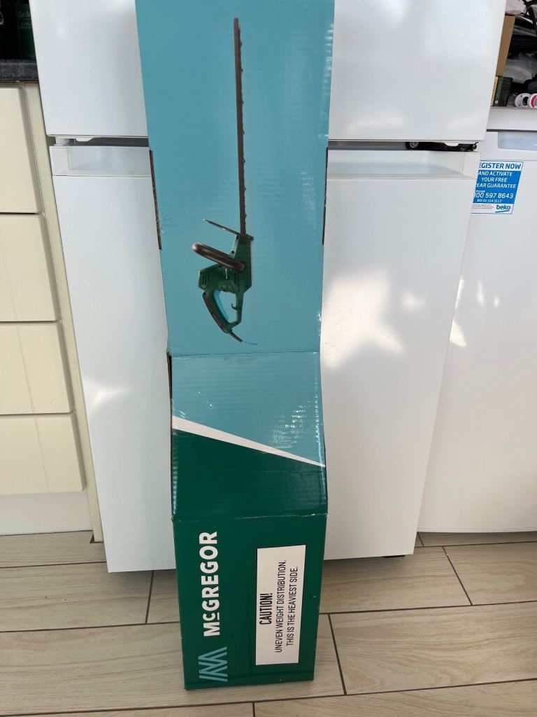 Hedge trimmer 