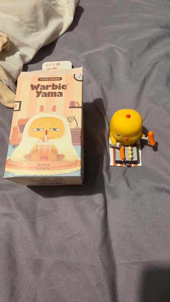 Warbie Yama Food Series Yellow Bird Figure – Opened with Box