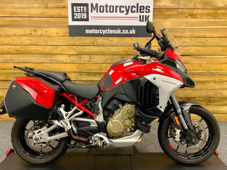 2024 Ducati Multistrada V4S Full, Ducati Panniers, Akrapovič, Only 4,075 Miles