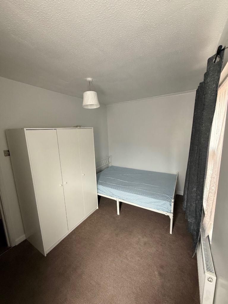 Double room to rent 