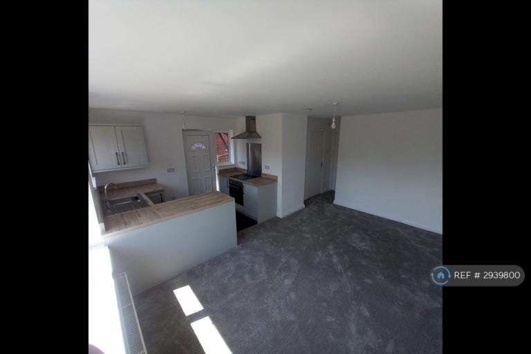 1 bedroom house in Desmond St, Manchester, M46 (1 bed) (#2939800)