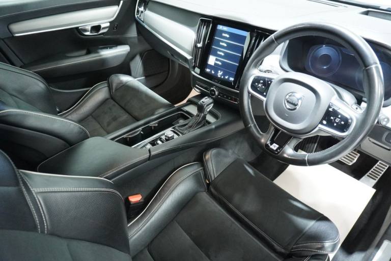 2020 Volvo V90 2.0 D4 R DESIGN Plus 5dr Geartronic ESTATE DIESEL Automatic