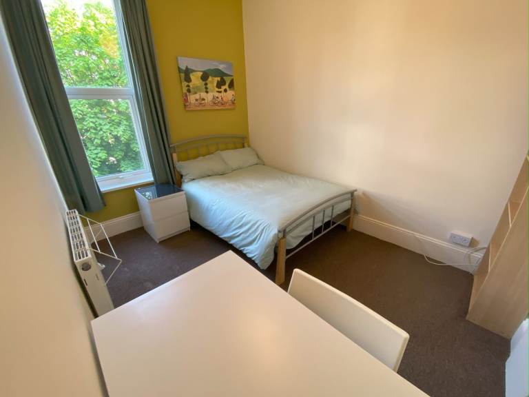 Double Room | £120/week BILLS INCLUDED