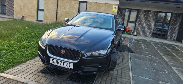 Jaguar, XE, Saloon, 2017, Manual, 1999 (cc), 4 doors