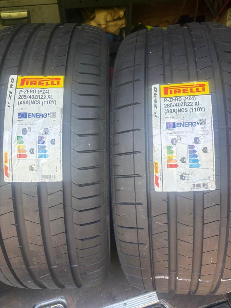 Pirelli P Zero 285/40/22 XL 110Y