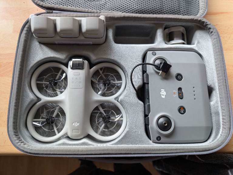 DJI Neo Drone 