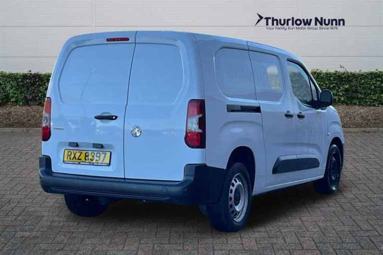 2022 Vauxhall Combo 1.5 Turbo D 2300 Dynamic Panel Van 6dr Diesel Manual L2 H1 Euro 6 (100 ps) Pa...