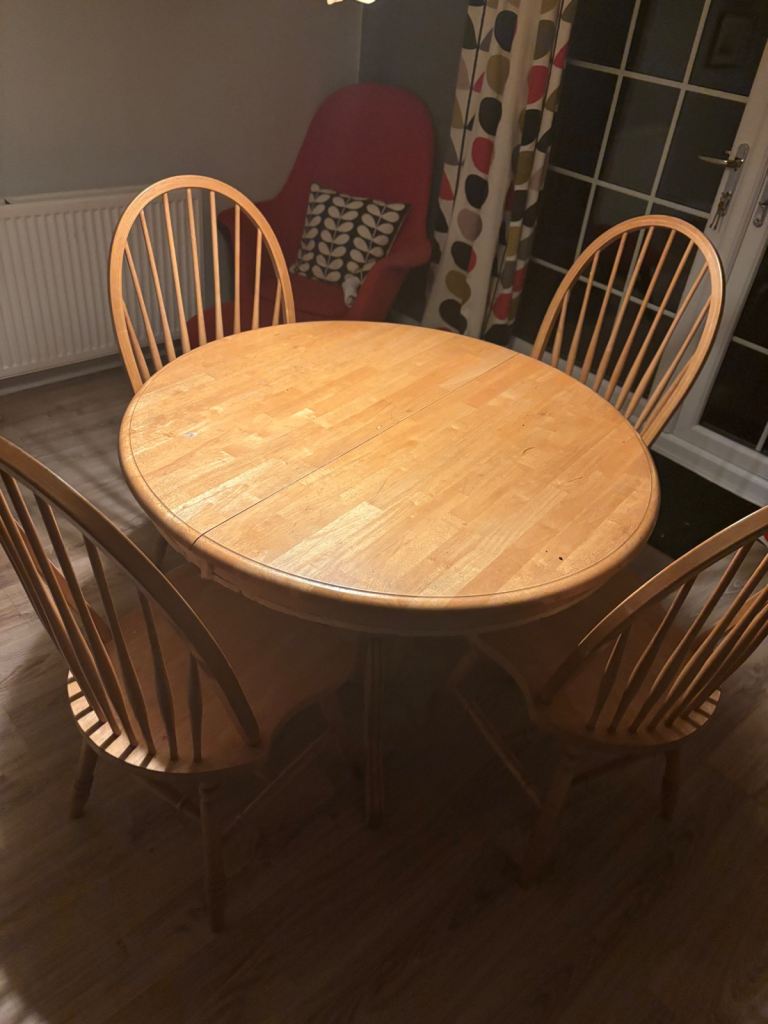 Free wooden round table and x 4 chairs 