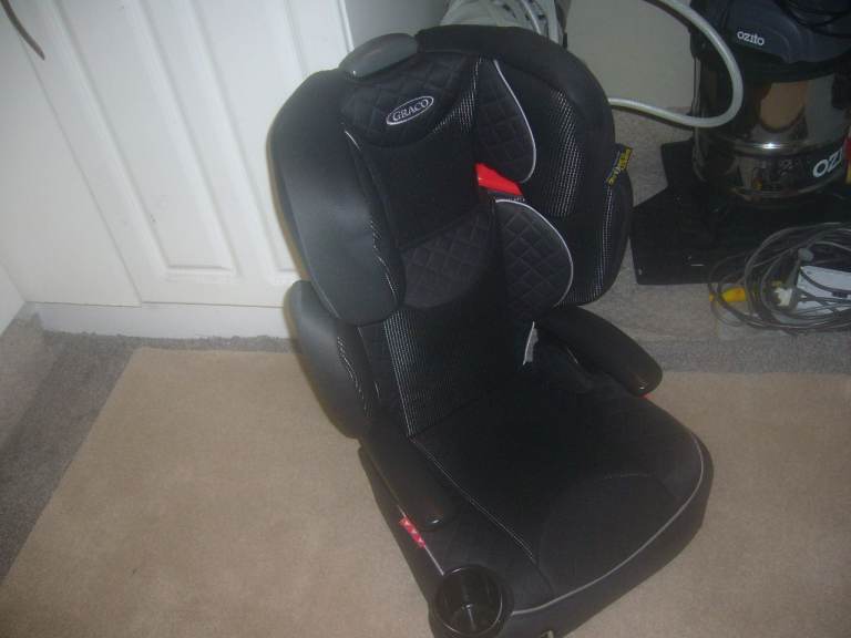 Graco Affix R44 High back car seat with iso Catch connectors, Suitable 3 to 12 years (15-36kg)