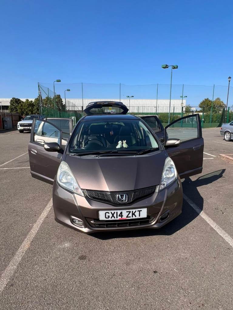 2014 Honda Jazz 1.4 EXL CVT Automatic , Hatchback ,5 doors 