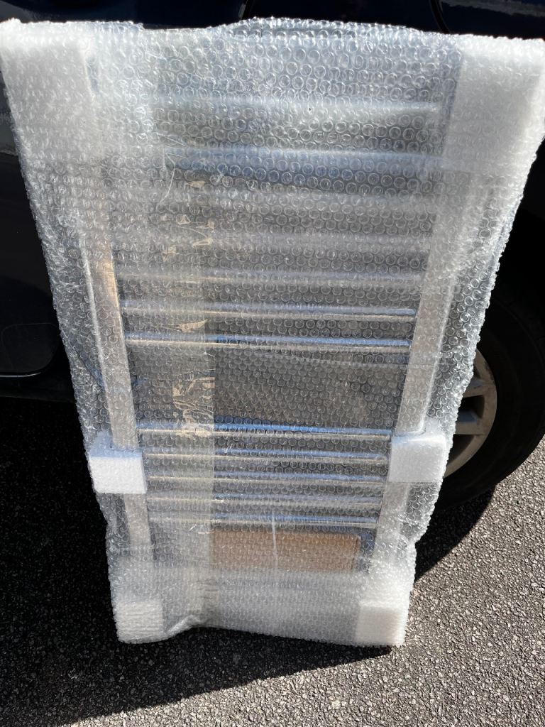 Straight heated towel rail