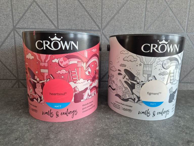 Two Tins of Crown Walls & Ceilings Matt Paint – Brand New