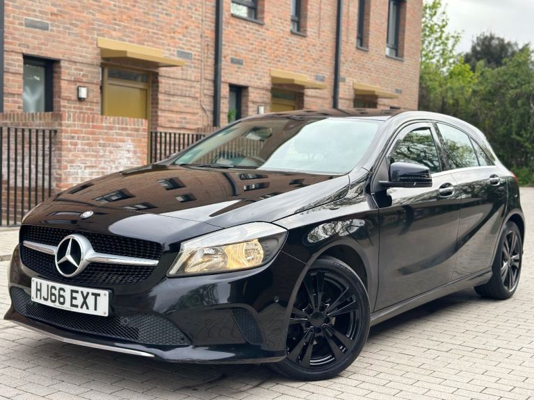 Mercedes-Benz, A CLASS, Hatchback, 2016, Manual, 1461 (cc), 5 doors