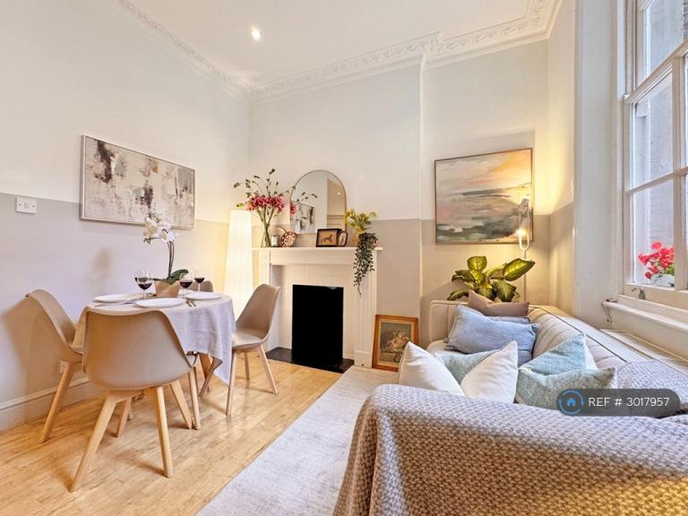 2 bedroom flat in Gloucester Street, London, SW1V (2 bed) (#3017957)