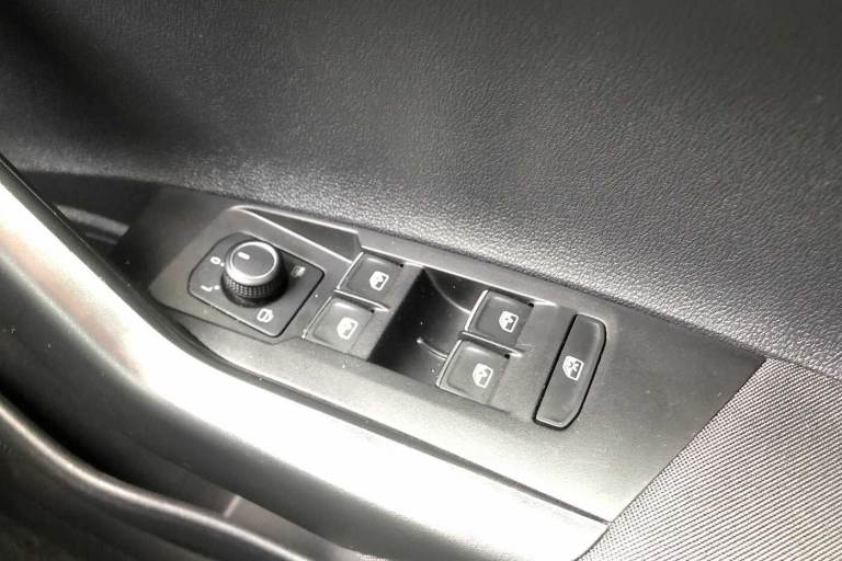 2021 Volkswagen Polo 1.0 TSI 95 Active 5dr Hatchback Petrol Manual