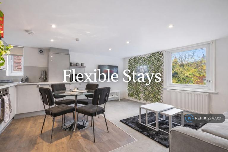 2 bedroom flat in Mapperley Road, Nottingham, NG3 (2 bed) (#2747351)