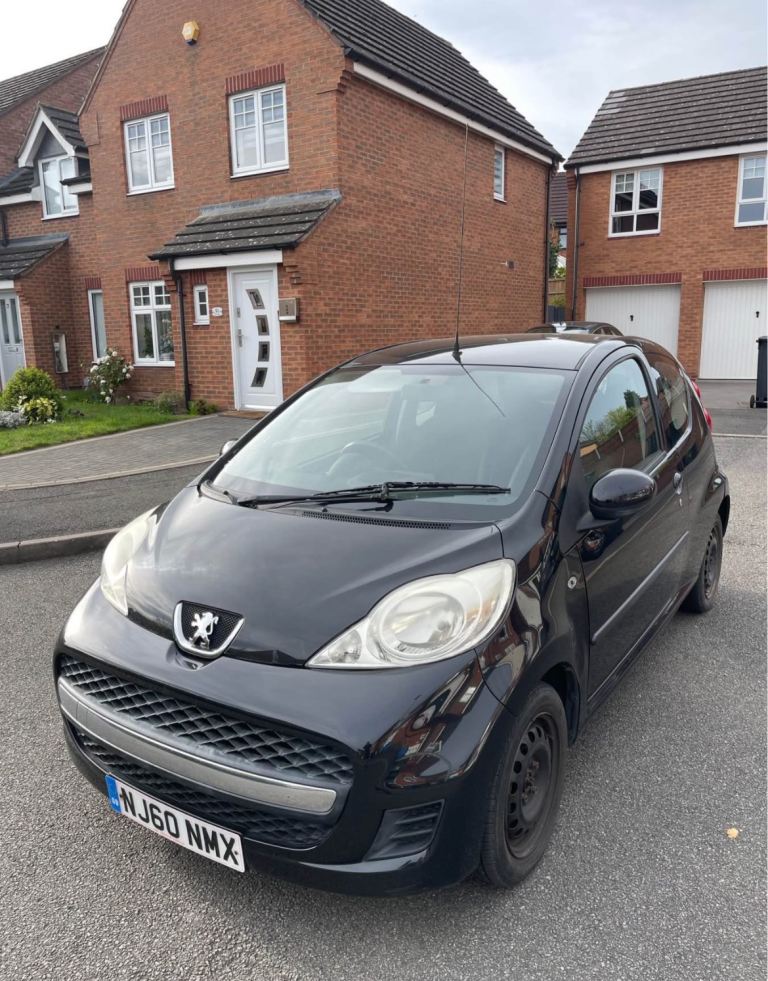 Peugeot, 107, Hatchback, 2010, Manual, 998 (cc), 3 doors