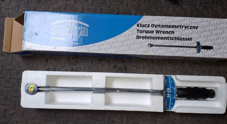 Torque wrench 300Nm beam type hand tool