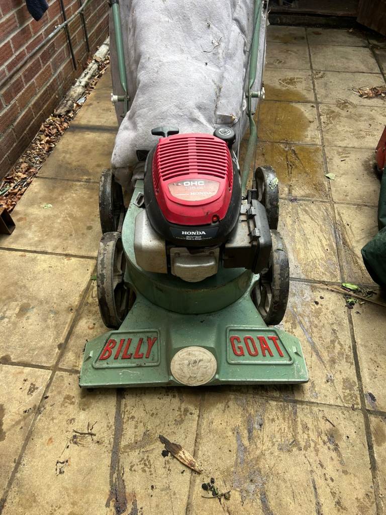 Billy Goat KD50 leaf vacuum 