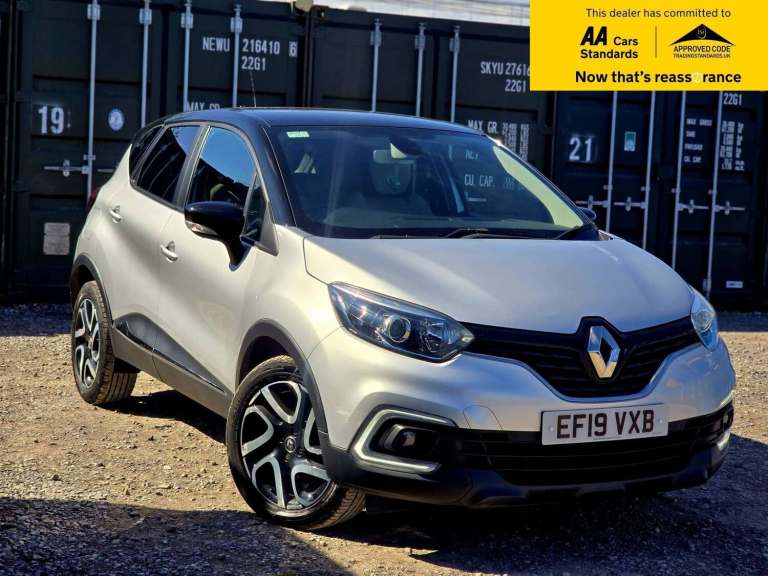 2019 Renault Captur 1.3 TCe ENERGY Iconic SUV 5dr Petrol EDC Euro 6 (s/s) (150 ps) SUV Petrol Aut...