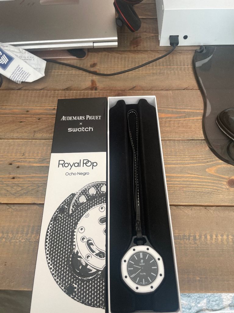 Royal pop swatch x ap 