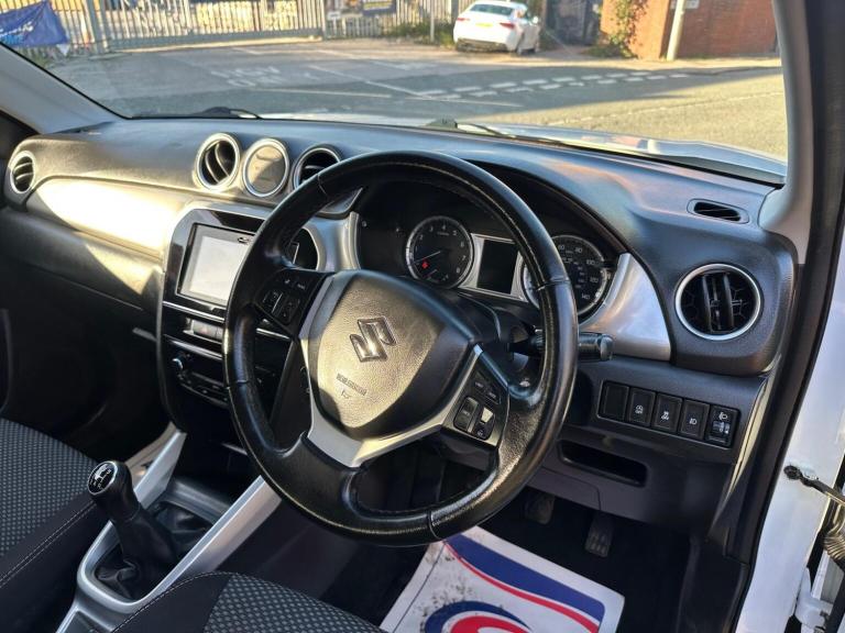 SUZUKI VITARA 1.6 SZ-T Euro 6 (s/s) 5dr 2016