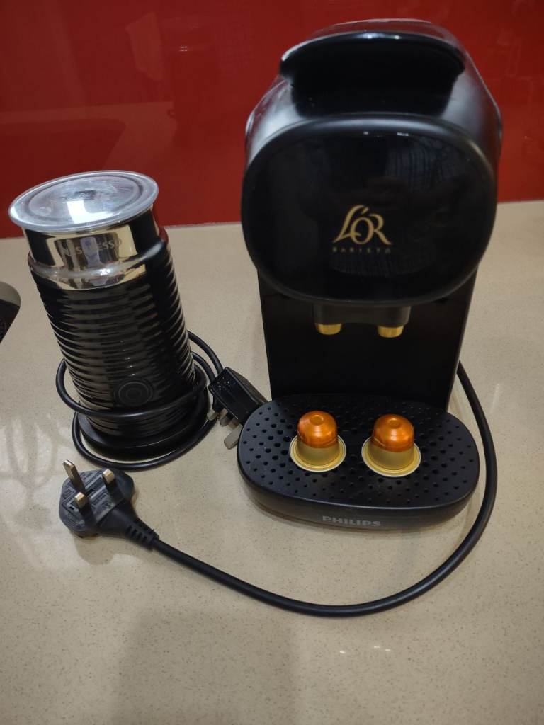 L´OR Barista capsule coffee maker & Nespresso Milk Frother