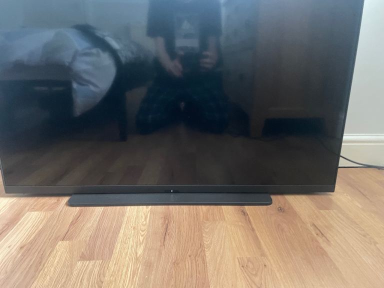 Sky 43 inch tv