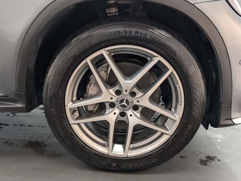 2018 Mercedes-Benz GLC GLC 220d 4Matic AMG Line Premium 5dr 9G-Tronic ESTATE DIESEL Automatic