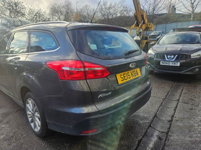 Breaking for parts only focus 1.6 petrol automatic 15 plate mk3