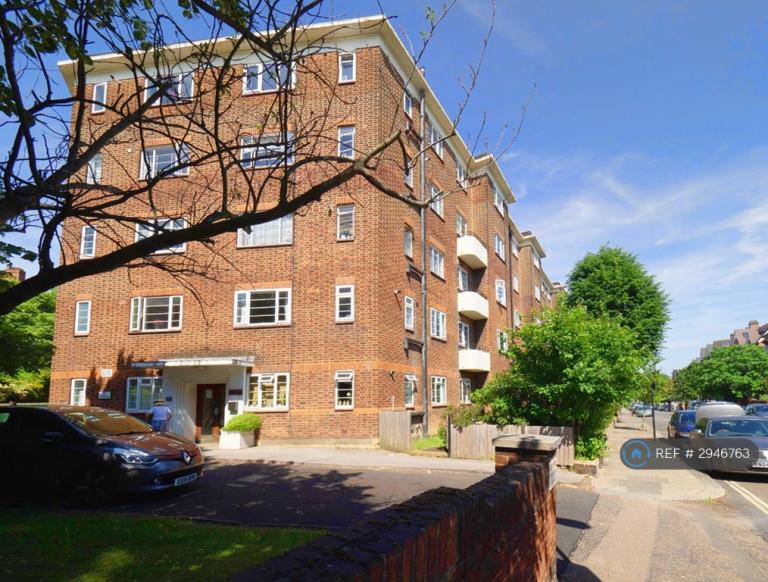 2 bedroom flat in Embassy House, London, NW6 (2 bed) (#2946763)
