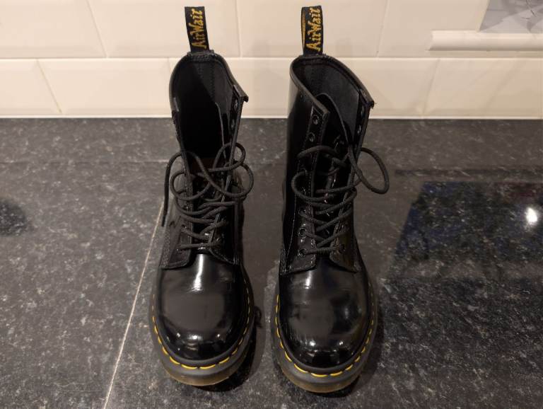 Dr. Martens 11821 AirWair UK 7 - EU 41