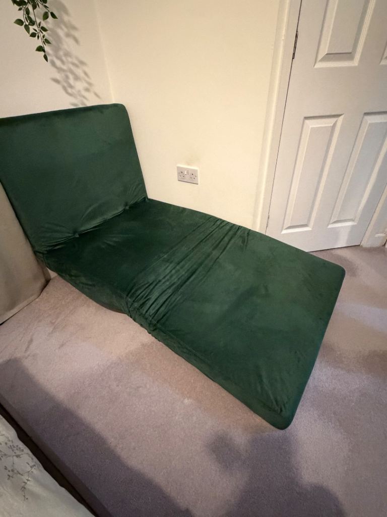 Habitat Roma single velvet green chair bed 