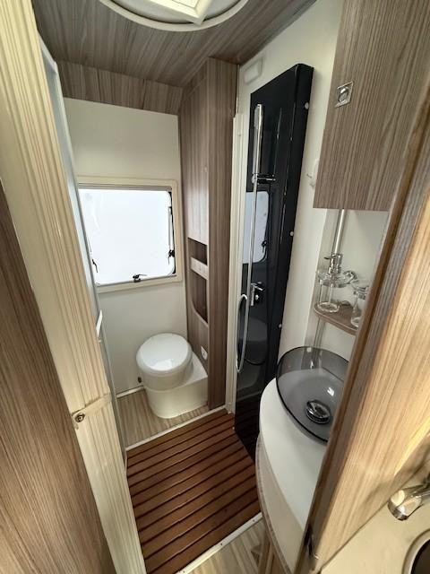 Benimar Primero P331 DIESEL AUTOMATIC 2021/71