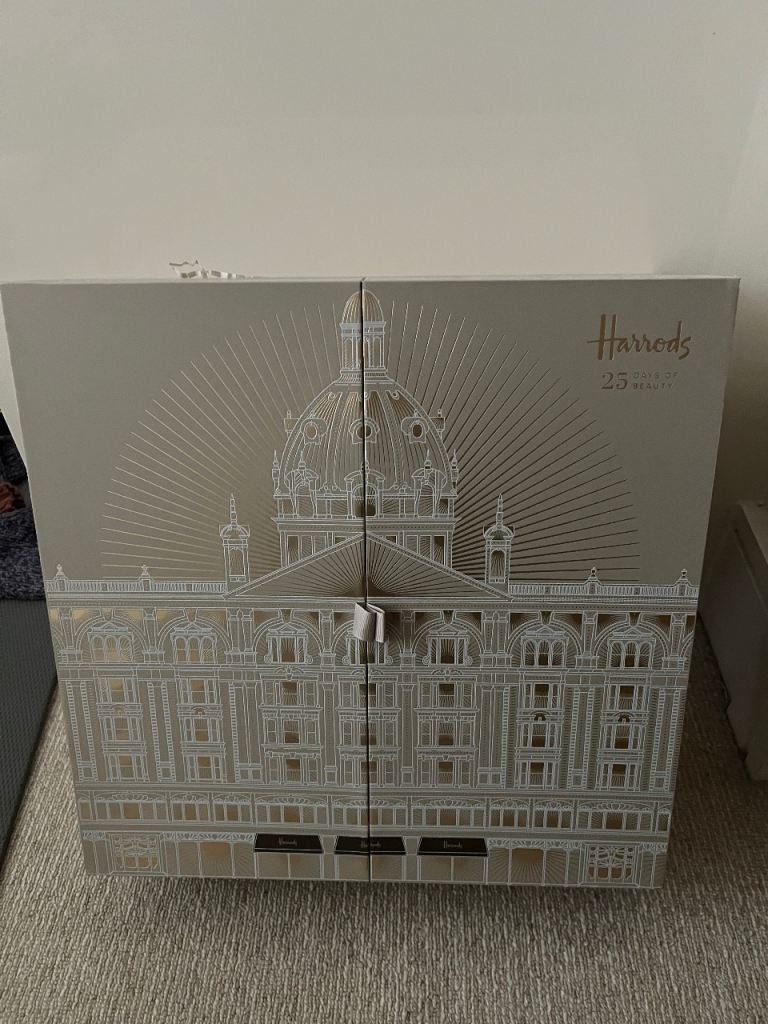 2026 Harrods Advent Calendar Box