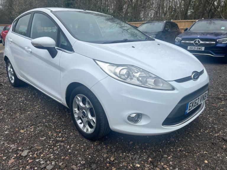 2012 Ford Fiesta 1.25 Zetec 5dr [82] HATCHBACK Petrol Manual